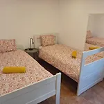Δωμάτια σε οικογενειακή κατοικία Monteverde